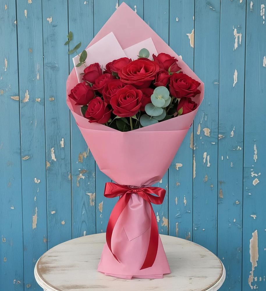 Букет красный бархат в Краснотурьинске Букет цветов из: Розы в Краснотурьинске