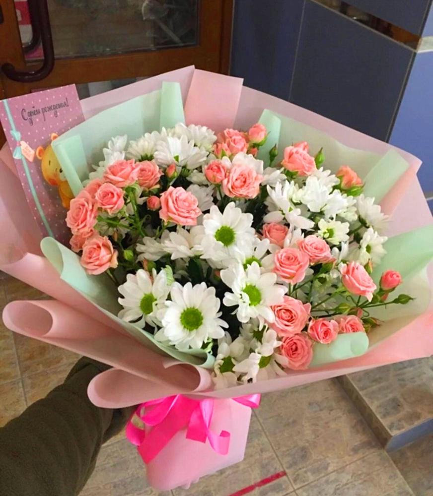 Букет цветов из: Розы и Хризантемы в Краснотурьинске