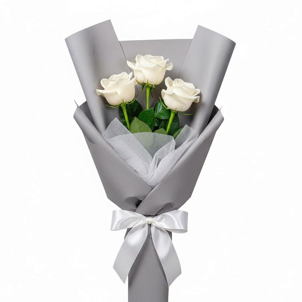 Букет 3 белые розы в Краснотурьинске Букет 3 белые розы в Краснотурьинске