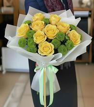 Букет цветов из:  Хризантемы и Розы в Краснотурьинске