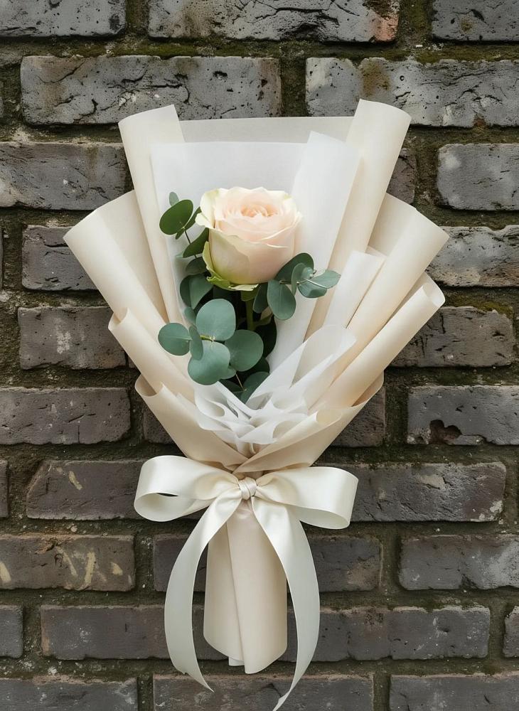 Букет Королевская звезда в Краснотурьинске Букет цветов из: Розы в Краснотурьинске