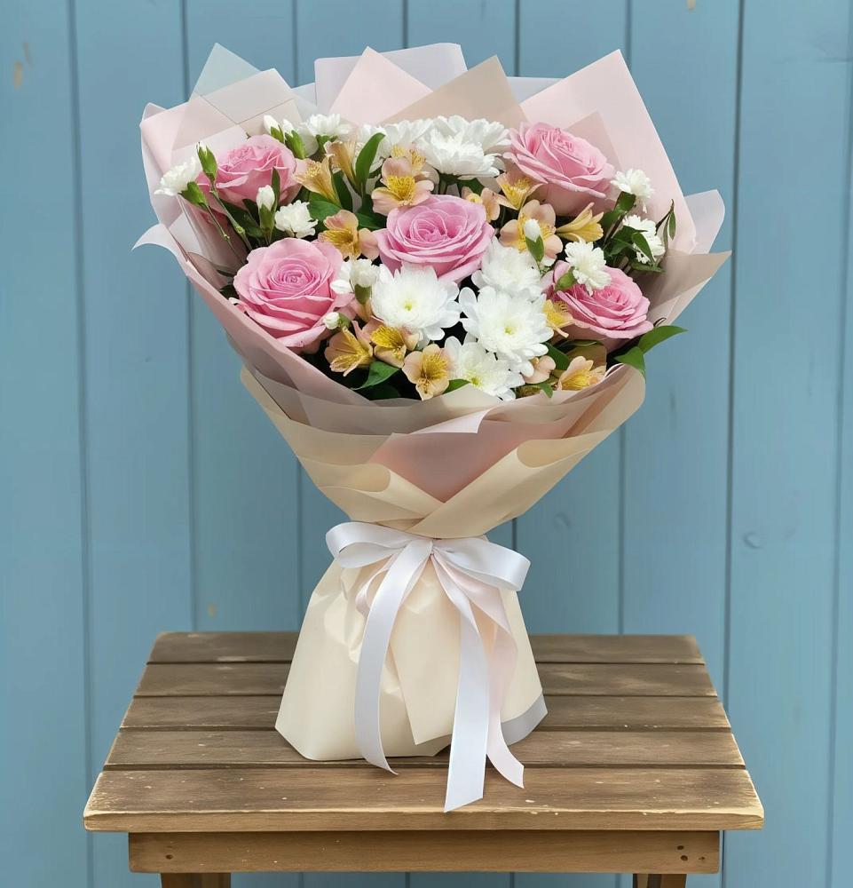 Букет французская меренга в Краснотурьинске Букет цветов из: Гвоздики, Орхидеи и Розы в Краснотурьинске