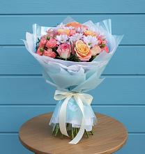 Букет Счастливые мгновение в Краснотурьинске Букет цветов из:  Хризантемы и Розы в Краснотурьинске